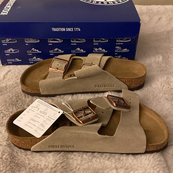 Nearly New with Box & Tags Birkenstock Arizona Suede Slides - Taupe 38 - Picture 5 of 11